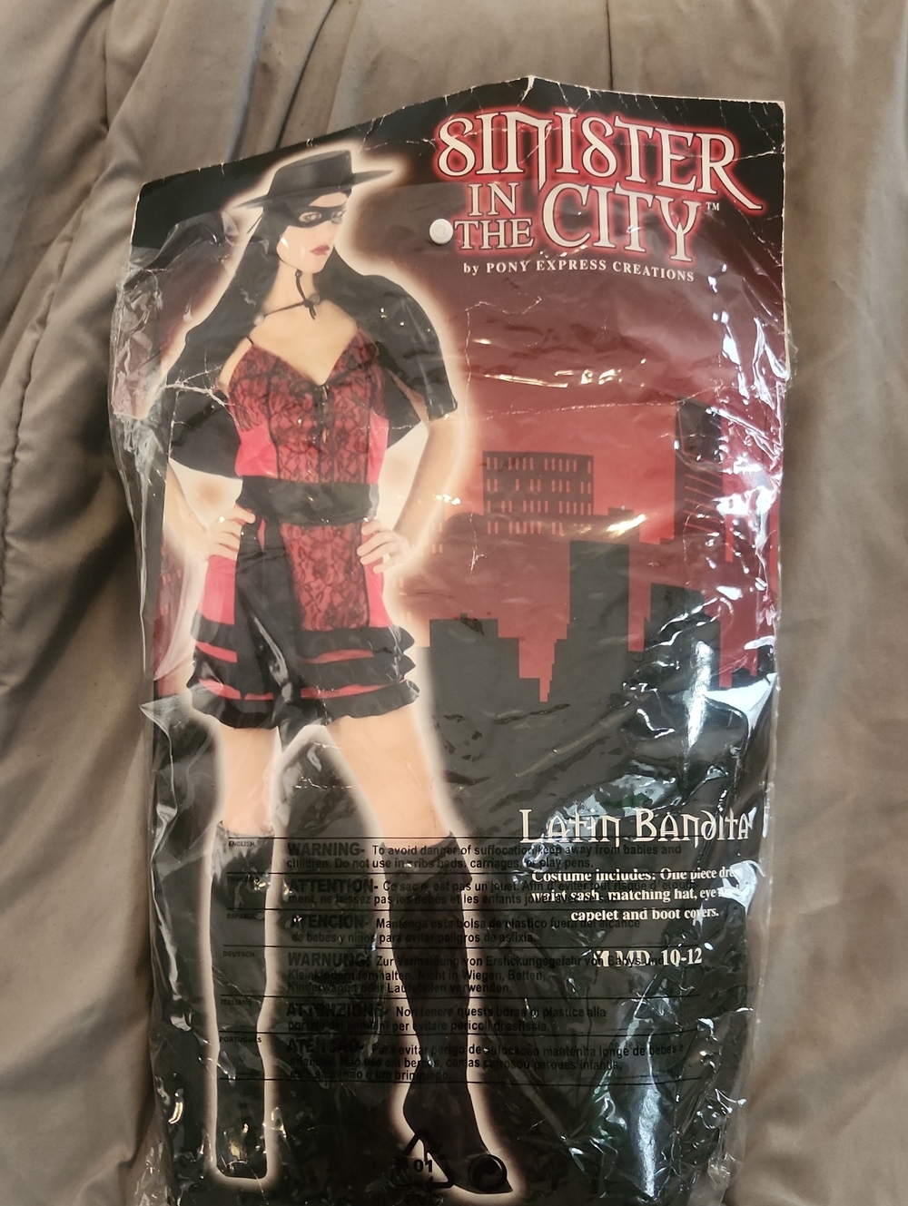 Sinister in the City Latin Bandita Costume - Black & Red